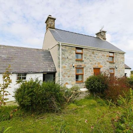 Ty Rhos, Farm Stay, Sleeps 4, Rhoshirwaun 2 Miles From אברדרון מראה חיצוני תמונה